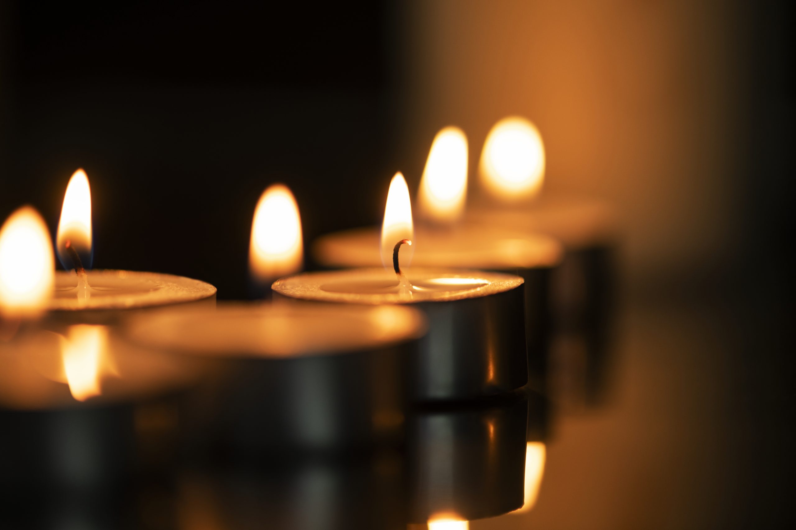 Diwali candle background, aesthetic flame image